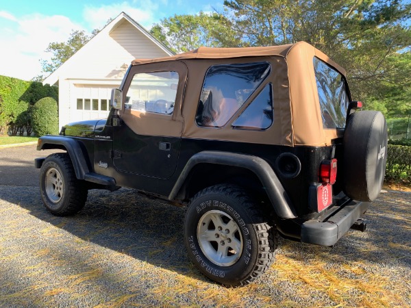 Used-1997-Jeep-Wrangler-SE