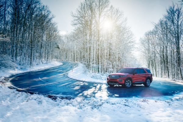 New-2021-Ford-Explorer-XLT