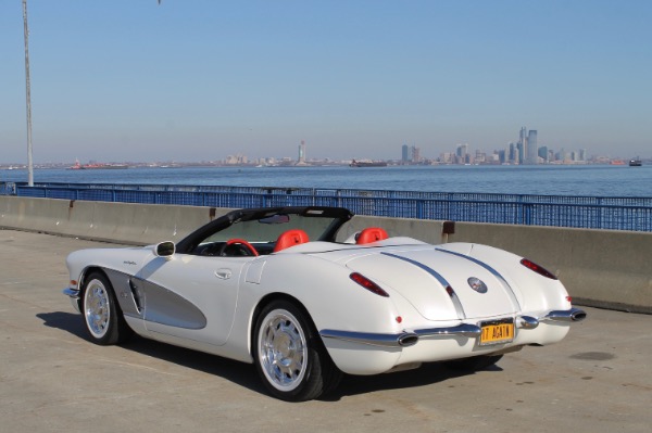 Used-1958-Chevrolet-Corvette-CRC-Retrovette-Retrovette-built-by-Classic-Reflection-Coachworks