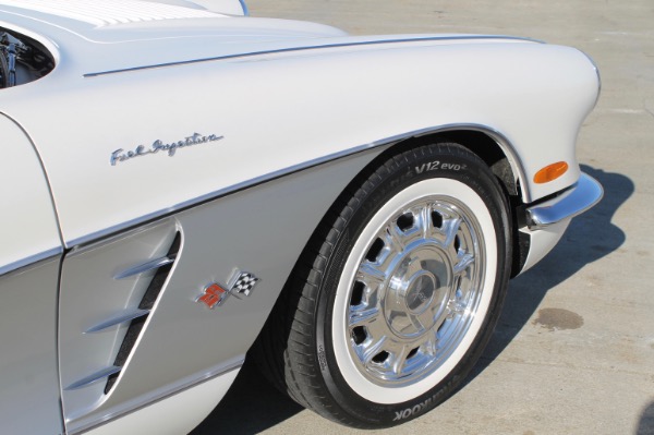 Used-1958-Chevrolet-Corvette-CRC-Retrovette-Retrovette-built-by-Classic-Reflection-Coachworks