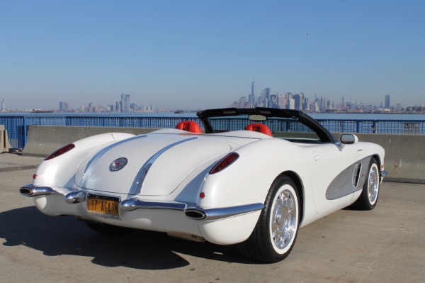 Used-1958-Chevrolet-Corvette-CRC-Retrovette-Retrovette-built-by-Classic-Reflection-Coachworks