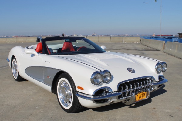 Used-1958-Chevrolet-Corvette-CRC-Retrovette-Retrovette-built-by-Classic-Reflection-Coachworks