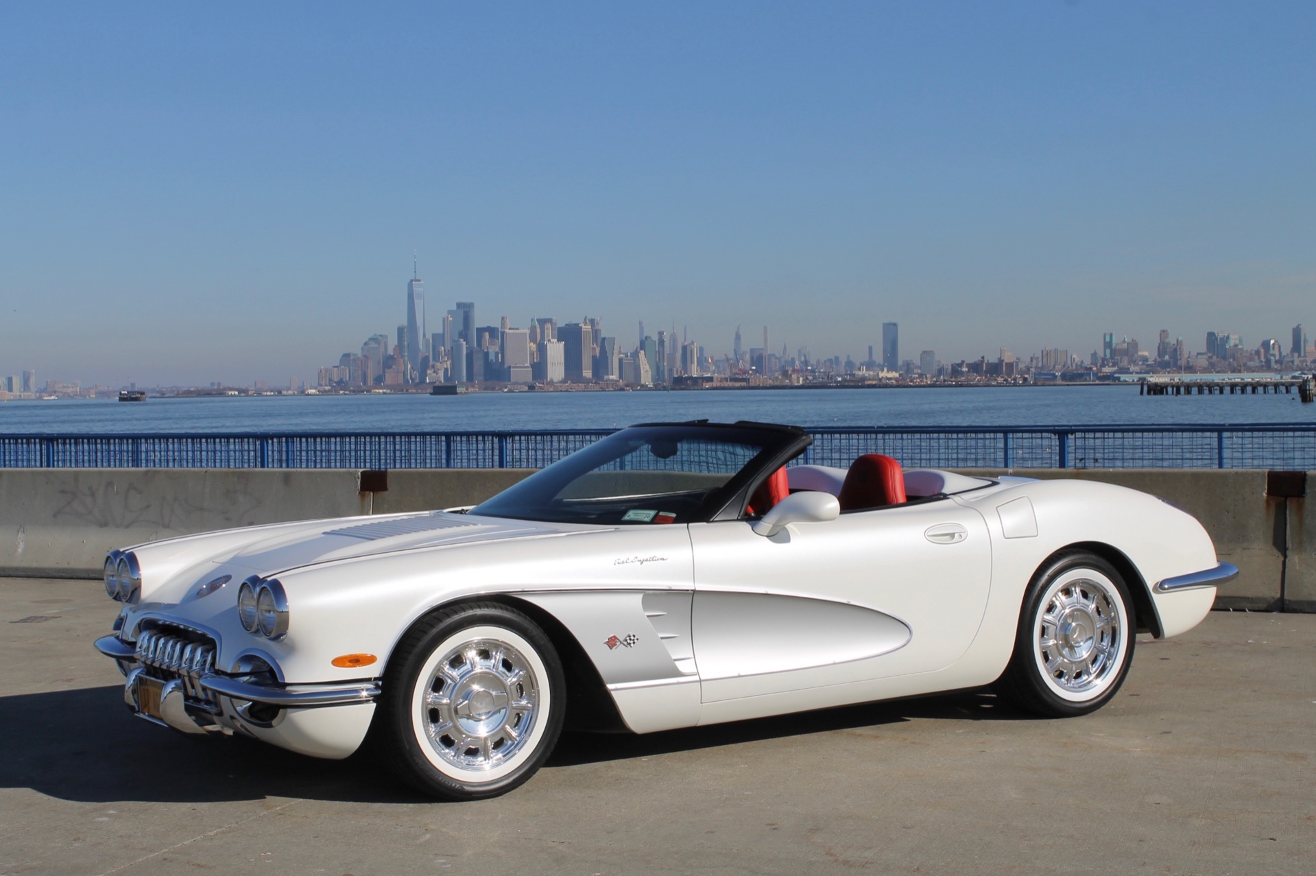 Used-1958-Chevrolet-Corvette-CRC-Retrovette-Retrovette-built-by-Classic-Reflection-Coachworks