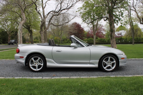 Used-2003-Mazda-MX-5-Miata-SE