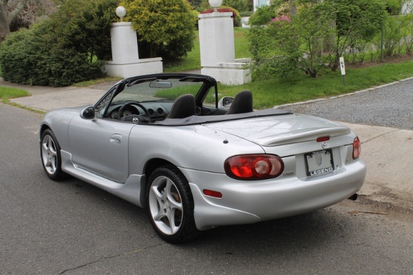 Used-2003-Mazda-MX-5-Miata-SE