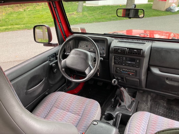 Used-1998-Jeep-Wrangler-Sport