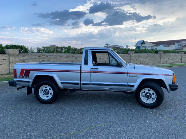 Used-1988-Jeep-Comanche-Pioneer