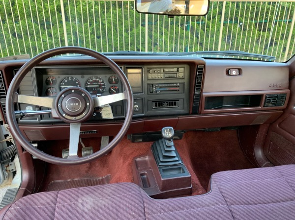 Used-1988-Jeep-Comanche-Pioneer