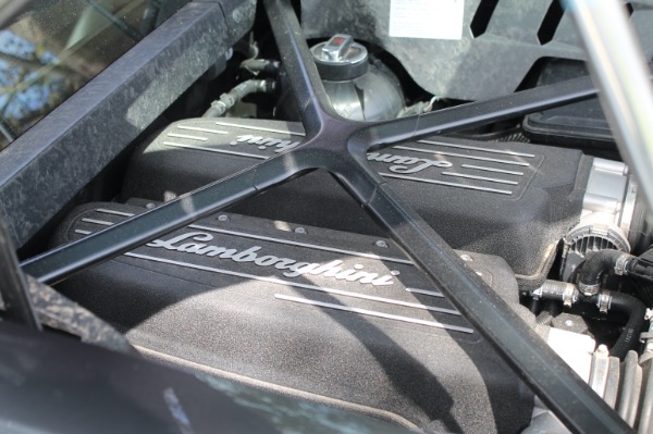 Used-2015-Lamborghini-Huracan-LP-610-4-LP-610-4