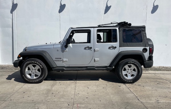 Used-2012-Jeep-Wrangler-Unlimited-Sport