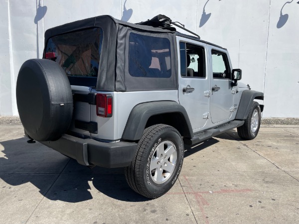 Used-2012-Jeep-Wrangler-Unlimited-Sport