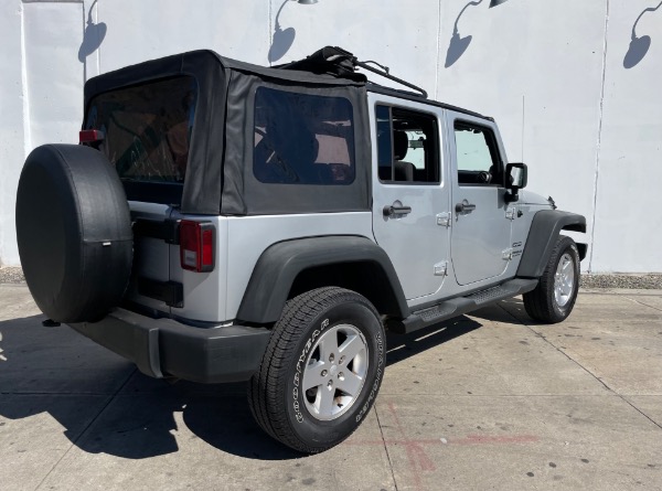 Used-2012-Jeep-Wrangler-Unlimited-Sport