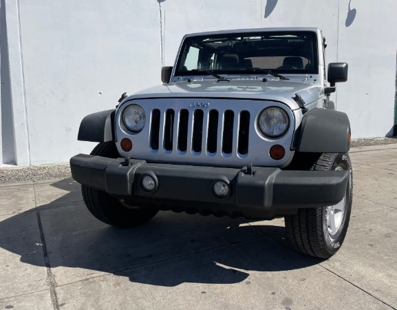 Used-2012-Jeep-Wrangler-Unlimited-Sport