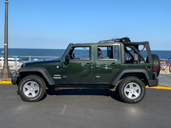 Used-2011-Jeep-Wrangler-Unlimited-Sport