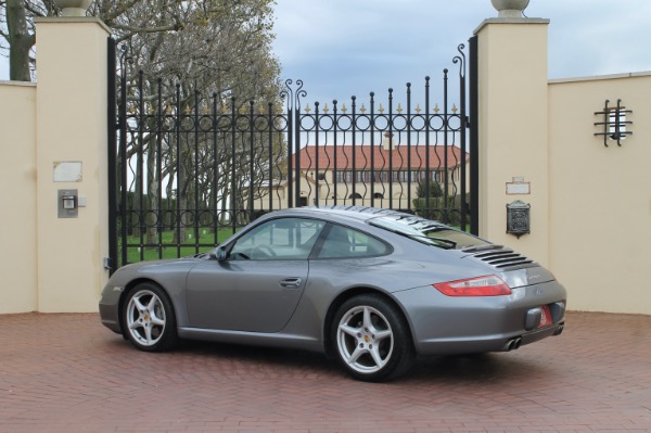 Used-2005-Porsche-911-Carrera