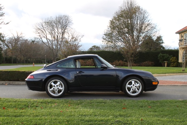 Used-1995-Porsche-911-Carrera-4-993