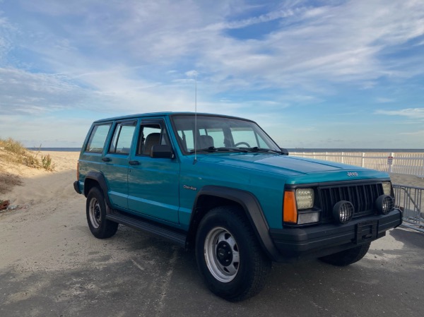 Used-1996-Jeep-Cherokee-SE