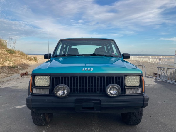 Used-1996-Jeep-Cherokee-SE