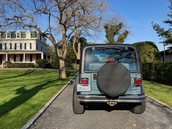 Used-1998-Jeep-Wrangler-Sport