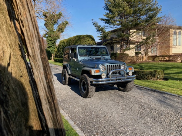 Used-1998-Jeep-Wrangler-Sport