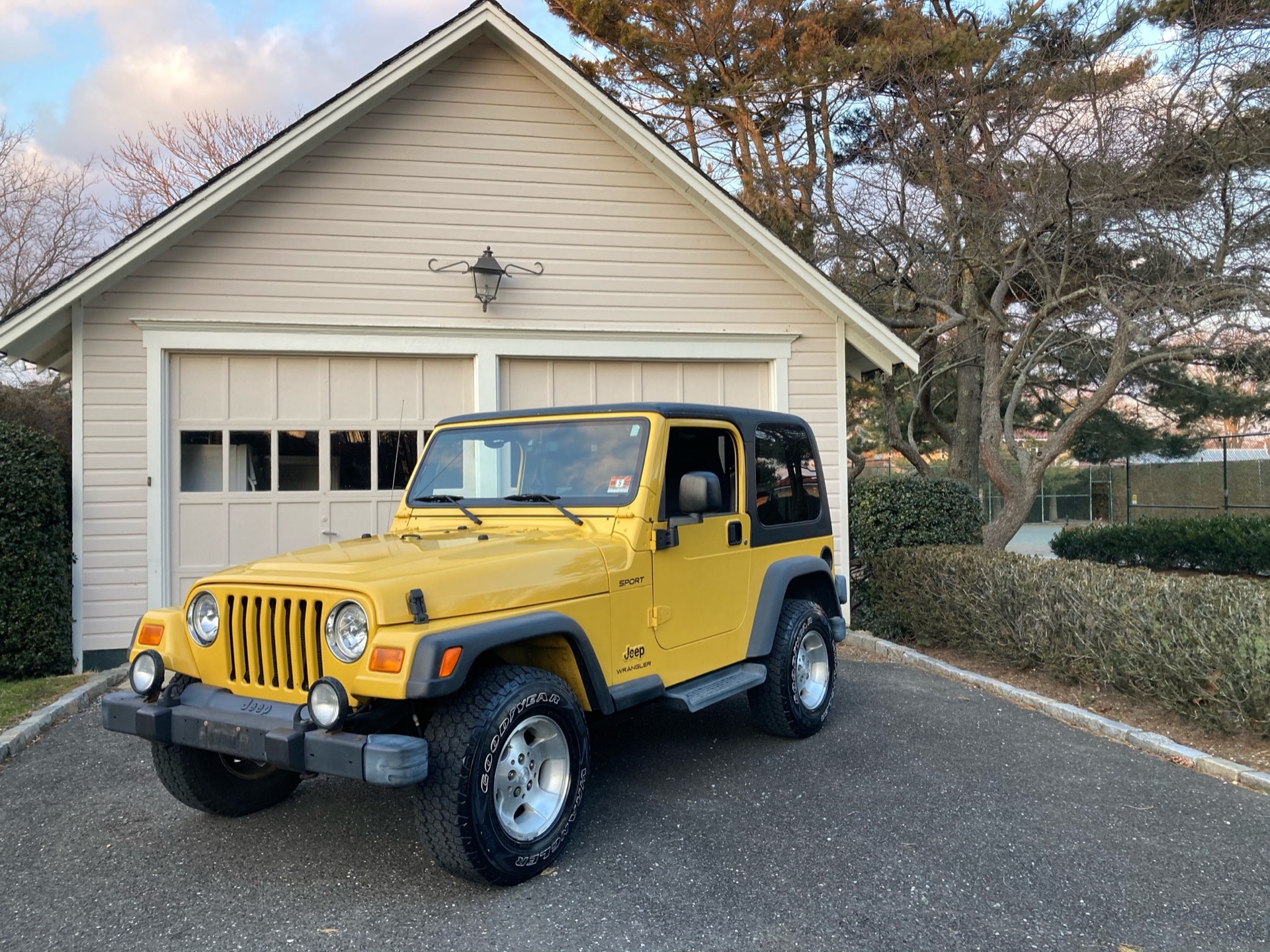 Used 2003 Jeep Wrangler Sport Automatic Sport For Sale ($14,900) | Legend Leasing Stock #4530 Used 2003 Jeep Wrangler Sport Automatic Sport For Sale ($14,900) | Legend Leasing Stock #4530