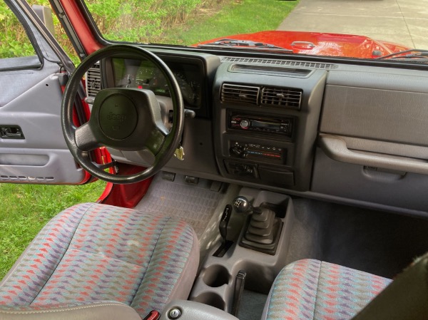 Used-1997-Jeep-Wrangler-Sport