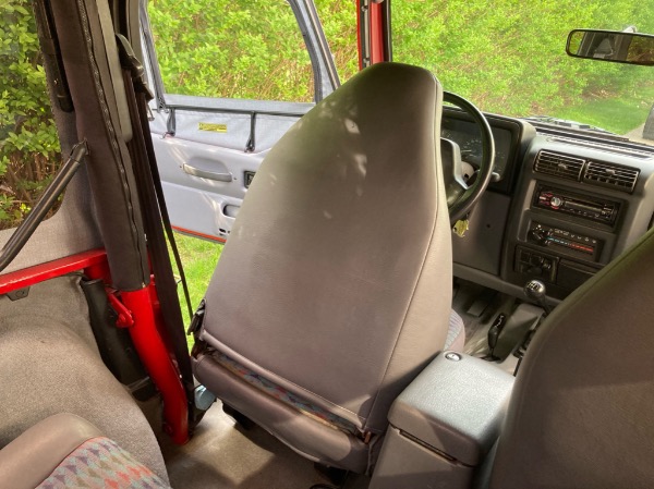 Used-1997-Jeep-Wrangler-Sport