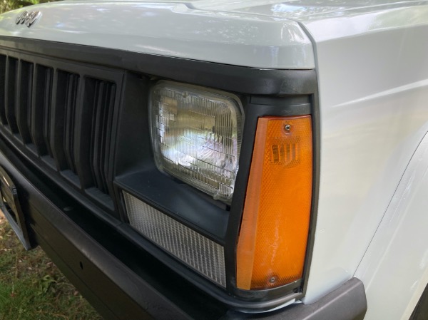 Used-1991-Jeep-Comanche-Pioneer