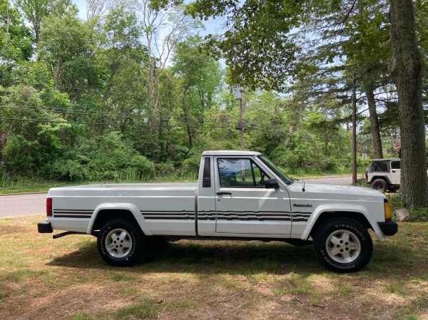 Used-1991-Jeep-Comanche-Pioneer