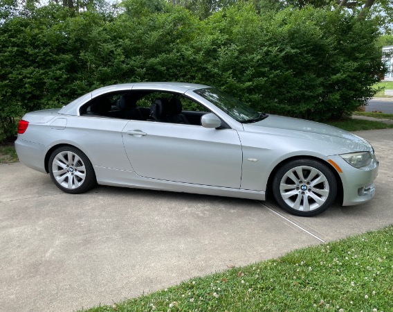 Used-2011-BMW-328i-Convertible-328i