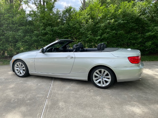 Used-2011-BMW-328i-Convertible-328i