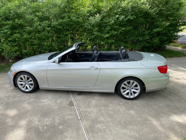 Used-2011-BMW-328i-Convertible-328i