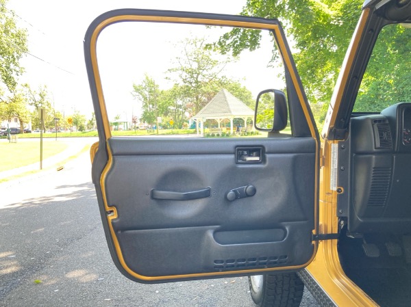 Used-2003-Jeep-Wrangler-Rubicon-