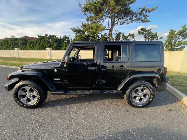 Used-2017-Jeep-Wrangler-Unlimited-Sahara-Sahara