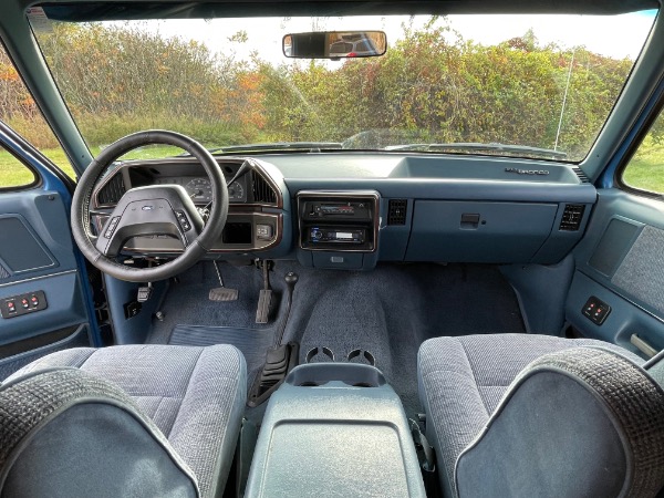 Used-1988-Ford-Bronco-XLT