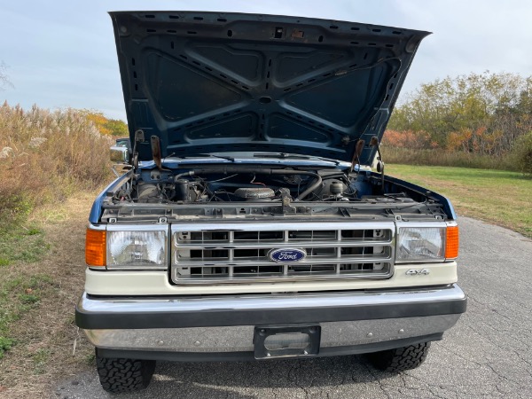 Used-1988-Ford-Bronco-XLT