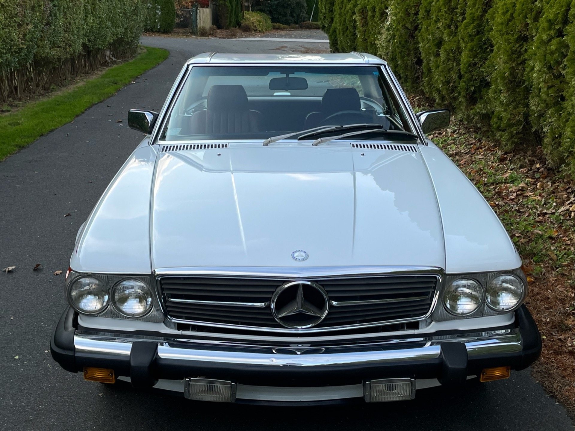 Used-1987-Mercedes-Benz-560-SL-560-SL