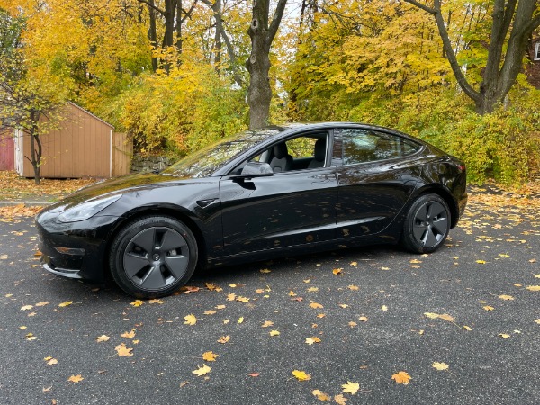 Used-2021-Tesla-Model-3-Standard-Range-Plus