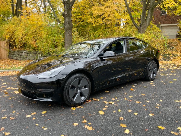 Used-2021-Tesla-Model-3-Standard-Range-Plus