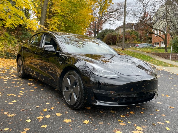 Used-2021-Tesla-Model-3-Standard-Range-Plus