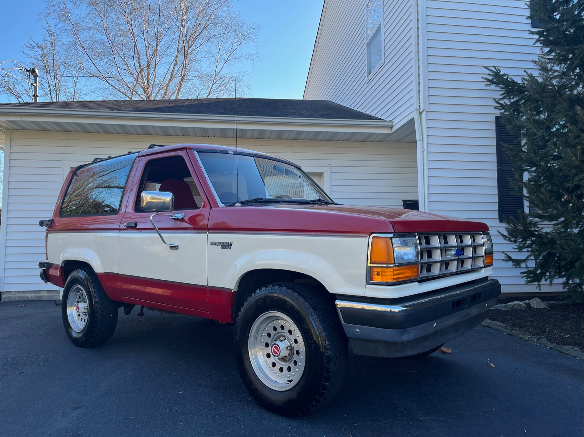 Used-1989-Ford-Bronco-II-XLT