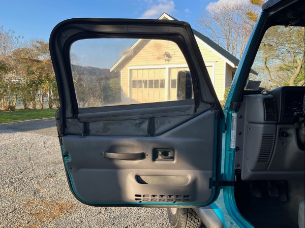 Used-1997-Jeep-Wrangler-Sport-