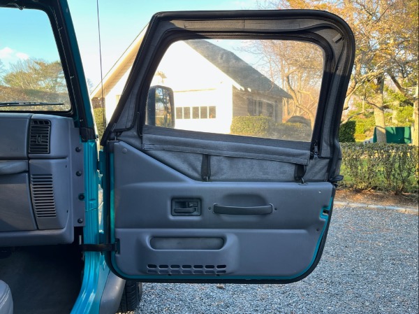 Used-1997-Jeep-Wrangler-Sport-