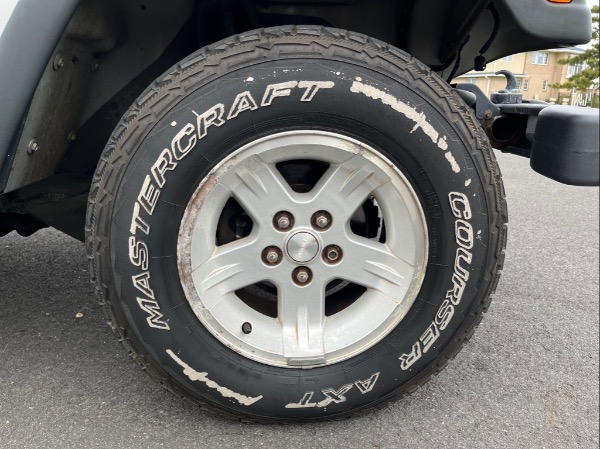 Used-2004-Jeep-Wrangler-Unlimited-LJ