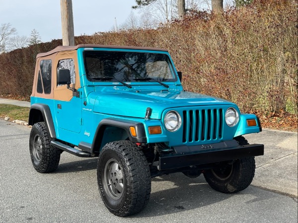 Used-1997-Jeep-Wrangler-SE