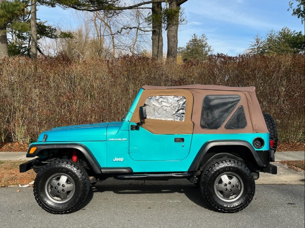 Used-1997-Jeep-Wrangler-SE