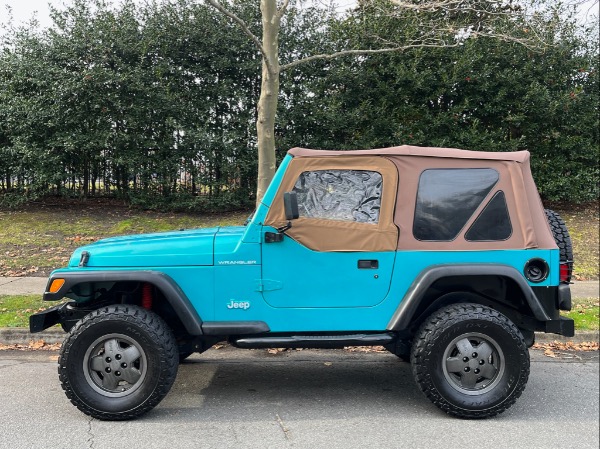 Used-1997-Jeep-Wrangler-SE