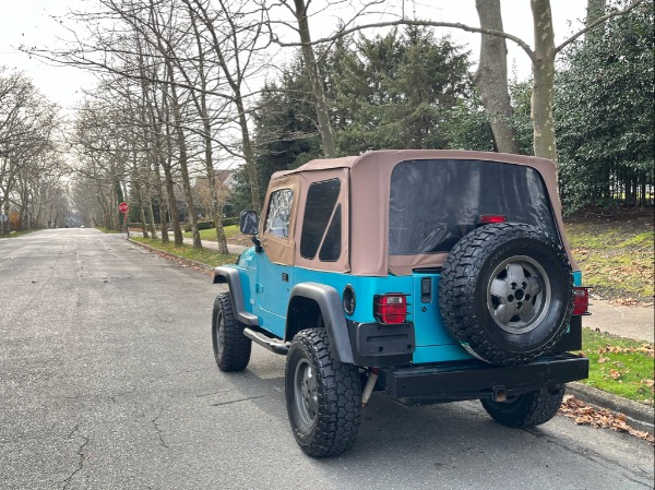 Used-1997-Jeep-Wrangler-SE