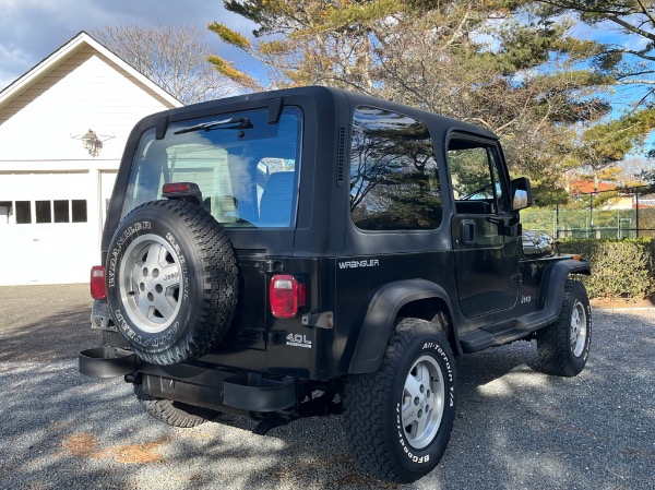 Used-1995-Jeep-Wrangler-YJ-SE