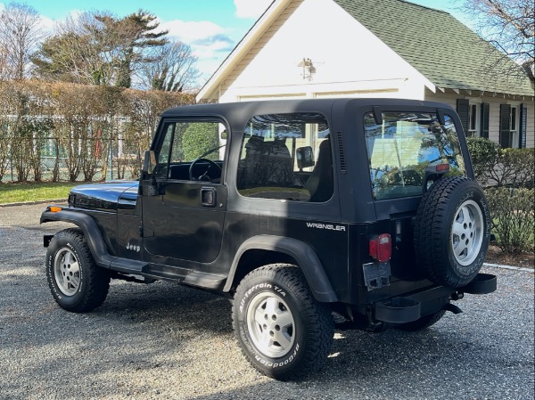 Used-1995-Jeep-Wrangler-YJ-SE